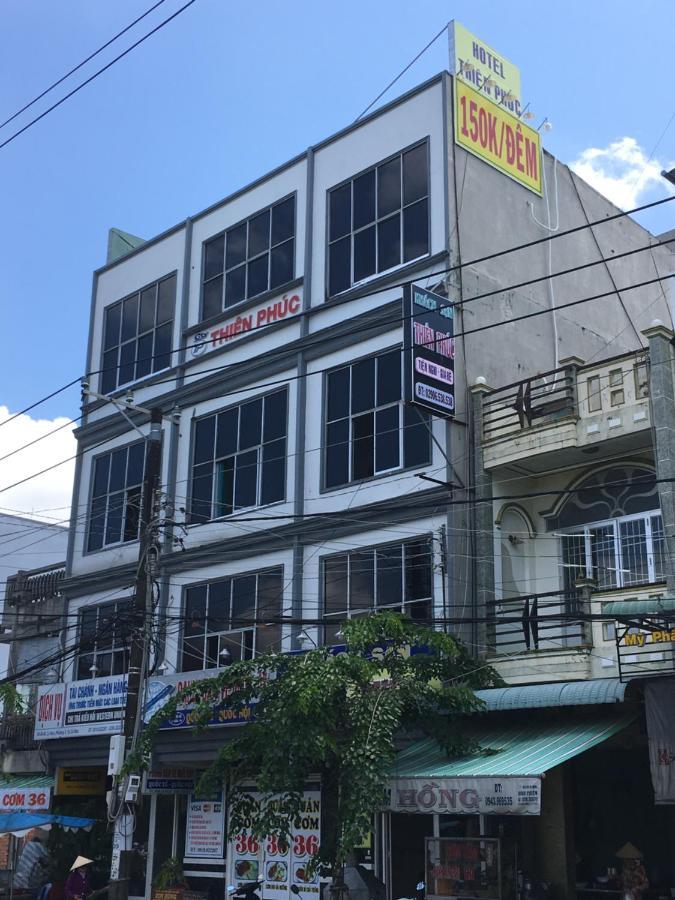 Hotel Khach San Thien Phuc Cà Mau Zewnętrze zdjęcie