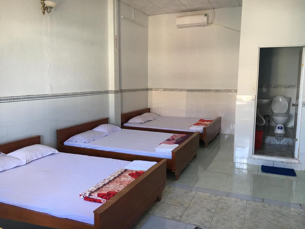 Hotel Khach San Thien Phuc Cà Mau Zewnętrze zdjęcie