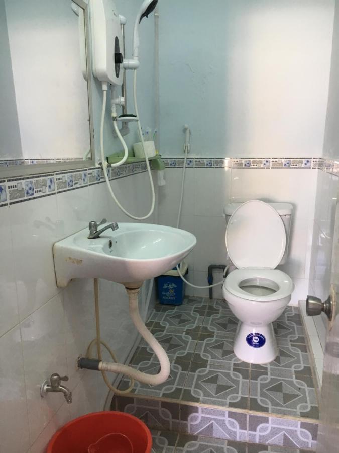 Hotel Khach San Thien Phuc Cà Mau Zewnętrze zdjęcie